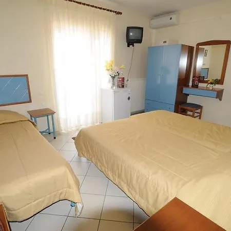 Dimitra Guest house 3*